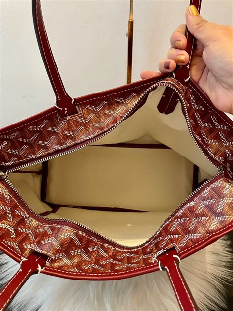 goyard artois pm review|goyard tote bag with zipper.